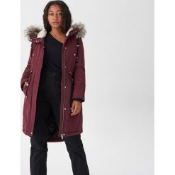 Parka z futrzanym kapturem - Bordowy. Czerwone parki damskie House, s, bez wzorów, z futra. Za 259,99 zł.