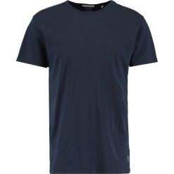 T-shirty męskie: Scotch & Soda CLASSIC CREWNECK TEE WITH HEM ARTWORK Tshirt basic night