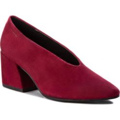 Półbuty VAGABOND - Olivia 4417-040-37 Red Plum. Czerwone półbuty damskie Vagabond, bez wzorów, ze skóry, bez obcasa, na obcasie, bez zapięcia. W wyprzedaży za 339,00 zł.