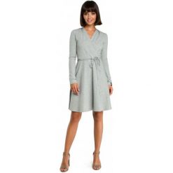 Bewear Sukienka Damska Xl Szary. Szare sukienki na komunię BeWear, na co dzień, xl, z materiału. W wyprzedaży za 229,00 zł.