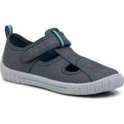 Kapcie SUPERFIT - 6-00272-20 S Grau. Szare sandały chłopięce Superfit, z tworzywa sztucznego, bez zapięcia. Za 149,00 zł.