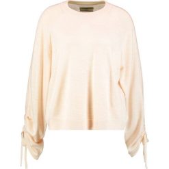 Swetry klasyczne damskie: AllSaints ERO Sweter almond pink marl