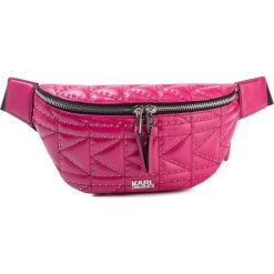 Saszetka nerka KARL LAGERFELD - 96KW3011 Orchid. Różowe nerki damskie KARL LAGERFELD, bez wzorów, ze skóry, młodzieżowe, bez dodatków. Za 1049,00 zł.