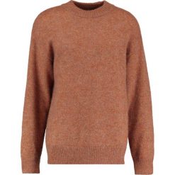 Swetry klasyczne męskie: Weekday METEOR LIMITED EDITION Sweter as cutting