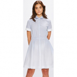Tommy Hilfiger - Sukienka. Niebieskie sukienki damskie TOMMY HILFIGER, na co dzień, bez wzorów, z bawełny, casualowe, bez kołnierzyka, z krótkim rękawem, krótkie, mini, rozkloszowane. W wyprzedaży za 399,90 zł.
