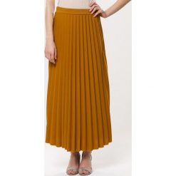 Camelowa Spódnica Instantly. Pomarańczowe spódniczki damskie Born2be, s, bez wzorów, z dzianiny, maxi. Za 59,99 zł.
