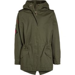 Zadig & Voltaire Parka kaki. Brązowe kurtki dziewczęce marki Zadig & Voltaire, z bawełny. Za 579,00 zł.