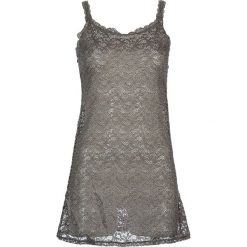 Koszula nocna w kolorze khaki. Brązowe koszule nocne damskie Guy de France, xxl, w koronkowe wzory, z koronki, bez kołnierzyka, bez rękawów. W wyprzedaży za 55,95 zł.