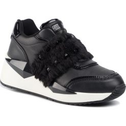 Sneakersy GUESS - Tinsel2 FL8TI2 LEA12 BLACK. Czarne półbuty damskie Guess, ze skóry ekologicznej. W wyprzedaży za 459,00 zł.