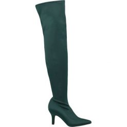 Kozaki damskie Catwalk zielone. Zielone kozaki damskie marki Catwalk, z materiału, bez obcasa, na obcasie, bez zapięcia. Za 179,90 zł.