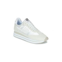 Buty No Name EDEN JOGGER. Brązowe trampki i tenisówki damskie marki No Name, bez wzorów, bez zapięcia. Za 351,20 zł.