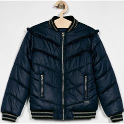 Guess Jeans - Kurtka dziecięca 125-175 cm. Niebieskie kurtki dziewczęce z aplikacjami, z poliesteru, krótkie. W wyprzedaży za 219,90 zł.