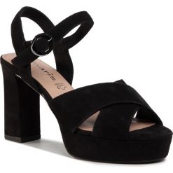 Sandały TAMARIS - 1-28083-34 Black 001. Czarne klapki damskie Tamaris, bez wzorów, ze skóry, bez obcasa, na obcasie. W wyprzedaży za 169,00 zł.