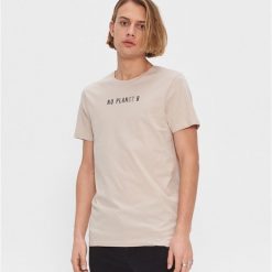 T-shirt z nadrukiem - Beżowy. Brązowe t-shirty męskie House, s, z nadrukiem, bez kołnierzyka. Za 29,99 zł.