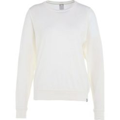 Icebreaker MIRA CREWE Koszulka sportowa snow. Białe t-shirty damskie marki Icebreaker, xl, z elastanu. W wyprzedaży za 343,20 zł.