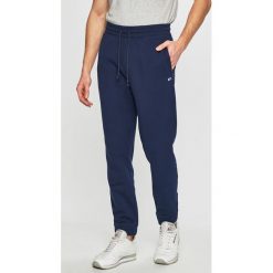 Tommy Jeans - Spodnie. Spodnie męskie Tommy Jeans. W wyprzedaży za 229,90 zł.