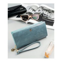 Duży portfel damski niebieski Milano Design - Niebieski. Niebieskie portfele damskie MILANO DESIGN, bez wzorów, ze skóry. Za 34,99 zł.