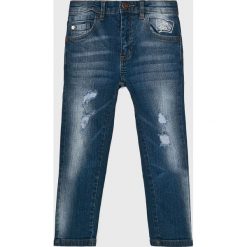 Blukids - Spodnie dziecięce 104-134 cm. Niebieskie spodnie chłopięce Blukids, bez wzorów, z elastanu, casualowe. W wyprzedaży za 49,90 zł.