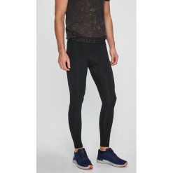 Under Armour - Legginsy. Szare spodnie męskie Under Armour, s, bez wzorów, z elastanu, sportowe. W wyprzedaży za 139,90 zł.
