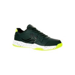 Buty tenisowe TS190 męskie na twardą nawierzchnię. Zielone buty sportowe męskie marki ARTENGO, z poliesteru, bez zapięcia, tenisowe. W wyprzedaży za 79,99 zł.