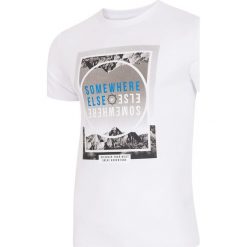 T-shirt męski TSM011 - biały. Białe t-shirty męskie 4f, na lato, m, z nadrukiem, z bawełny, bez kołnierzyka, krótkie. W wyprzedaży za 44,99 zł.