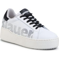 Sneakersy BLAUER - S0MADELINE03/LEG White. Białe półbuty damskie Blauer, bez wzorów, ze skóry ekologicznej, bez obcasa, na koturnie, bez zapięcia. W wyprzedaży za 389,00 zł.