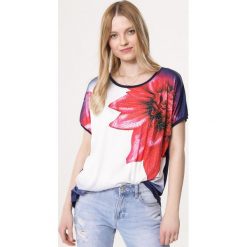 Granatowa Bluzka Prescience. Niebieskie bluzki damskie Born2be, xl, z nadrukiem, z dzianiny, z okrągłym kołnierzem, z krótkim rękawem. Za 39,99 zł.