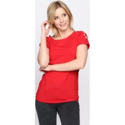 Czerwony T-shirt Curtains. Czerwone bluzki damskie Born2be, m. Za 24,99 zł.