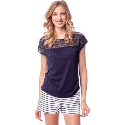 Heavy Tools T-shirt damski Mutta S19-366 Navy (rozmiar S). Niebieskie koszulki damskie Heavy Tools, na co dzień, s, w koronkowe wzory, z koronki, bez kołnierzyka, bez rękawów. W wyprzedaży za 76,00 zł.