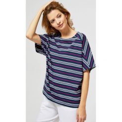 Bluzka bawełniana typu oversize. Bluzki damskie Moodo, s, bez wzorów, z bawełny, bez kołnierzyka, bez rękawów. Za 14,99 zł.