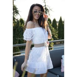Sukienka Scarlet White. Czerwone sukienki damskie Modaforyou, na lato, s, w paski, z nylonu, bez kołnierzyka, bez rękawów, z odkrytymi ramionami. Za 109,00 zł.