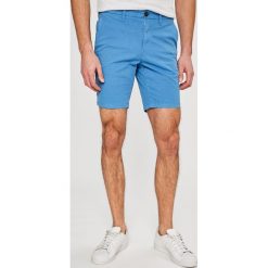 Tommy Hilfiger - Szorty. Niebieskie spodenki i szorty męskie marki TOMMY HILFIGER, z elastanu, casualowe. W wyprzedaży za 239,90 zł.