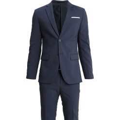 Pier One Garnitur mottled blue. Niebieskie garnitury Pier One, z elastanu. Za 629,00 zł.