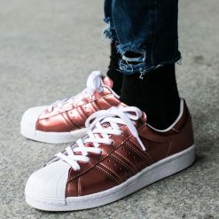 Buty adidas Superstar Boost Women "Copper Metallic" (BB2270). Buty sportowe damskie Adidas. Za 297,99 zł.