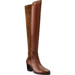 Muszkieterki CAPRICE - 9-25534-29 Cognac Comb 313. Pomarańczowe kozaki damskie marki Caprice, ze skóry, przed kolano, na wysokim obcasie. W wyprzedaży za 339,00 zł.