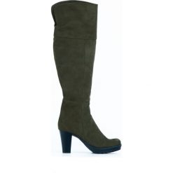 Nubukowe kozaki za kolano - skóra naturalna - model 185 - kolor oliwka. Szare kozaki damskie Zapato, na randkę, na zimę, z dzianiny, klasyczne, przed kolano, na wysokim obcasie, na obcasie, bez zapięcia. W wyprzedaży za 367,50 zł.