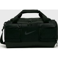 Nike - Torba Vapor Power. Czarne torby męskie sportowe Nike, w paski, z poliesteru, sportowe. Za 169,90 zł.