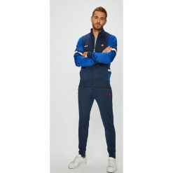 Ellesse - Bluza. Niebieskie bluzy męskie marki Ellesse, xxl, z nadrukiem, z elastanu, z kapturem, bez rękawów, bez kaptura. W wyprzedaży za 269,90 zł.