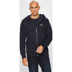 Calvin Klein Jeans - Bluza. Niebieskie bluzy męskie marki Calvin Klein Jeans, s, bez wzorów, z elastanu, z kapturem, bez rękawów, z kapturem. W wyprzedaży za 359,90 zł.