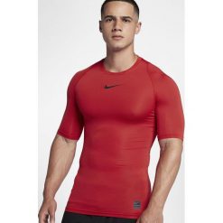 Nike Koszulka męska NP Top SS Comp czerwona r. XXL (838091-657). Czerwone koszulki sportowe męskie marki Nike, m. Za 97,11 zł.