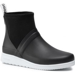 Kalosze TRETORN - Viken Low Neo 473238 Black 10. Czarne kalosze damskie Tretorn, na imprezę, z tworzywa sztucznego, bez obcasa, bez zapięcia. Za 389,00 zł.