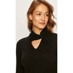 Stefanel - Sweter. Czarne swetry damskie Stefanel, s, bez wzorów, z bawełny, bez rękawów, bez kaptura. W wyprzedaży za 179,90 zł.