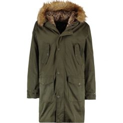 Bomboogie Parka oliv. Zielone parki męskie marki Bomboogie, m, z bawełny. W wyprzedaży za 1024,50 zł.