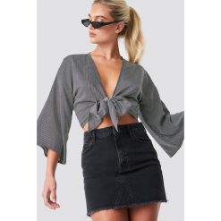 MANGO Spódnica jeansowa - Grey. Szare spódniczki damskie Mango, na co dzień, bez wzorów, z bawełny, proste. Za 121,95 zł.