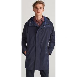 Kurtka parka z kapturem - Granatowy. Niebieskie parki męskie Reserved, xl, bez wzorów, z kapturem. W wyprzedaży za 199,99 zł.