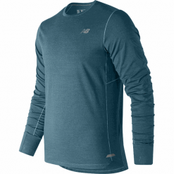 New Balance MT91230BLF. Pomarańczowe koszulki męskie New Balance, na jesień, xl, bez wzorów, z poliesteru, sportowe, bez kołnierzyka, bez rękawów. W wyprzedaży za 99,99 zł.