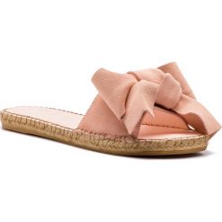Espadryle MANEBI - Sandals With Bow W 1.4 J0 Pastel Rose Suede. Różowe espadryle damskie Manebi, z aplikacjami, ze skóry, bez obcasa. W wyprzedaży za 319,00 zł.