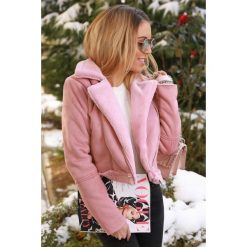 Damska kurtka VIORA PINK. Różowe kurtki damskie IVET, bez wzorów, krótkie. W wyprzedaży za 129,00 zł.