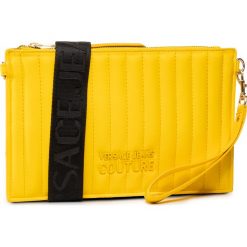 Torebka VERSACE JEANS COUTURE - E1VVBBQX 71418 600. Żółte listonoszki damskie Versace Jeans Couture, na imprezę, bez wzorów, z jeansu, bez dodatków. W wyprzedaży za 309,00 zł.