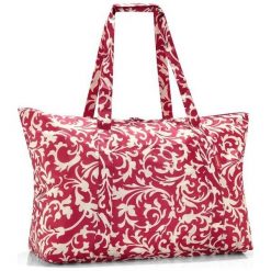 Torba podróżna Reisenthel Mini Maxi Travelbag Baroque Ruby. Czerwone torby podróżne Reisenthel, bez wzorów, z poliesteru, wakacyjne. Za 89,00 zł.